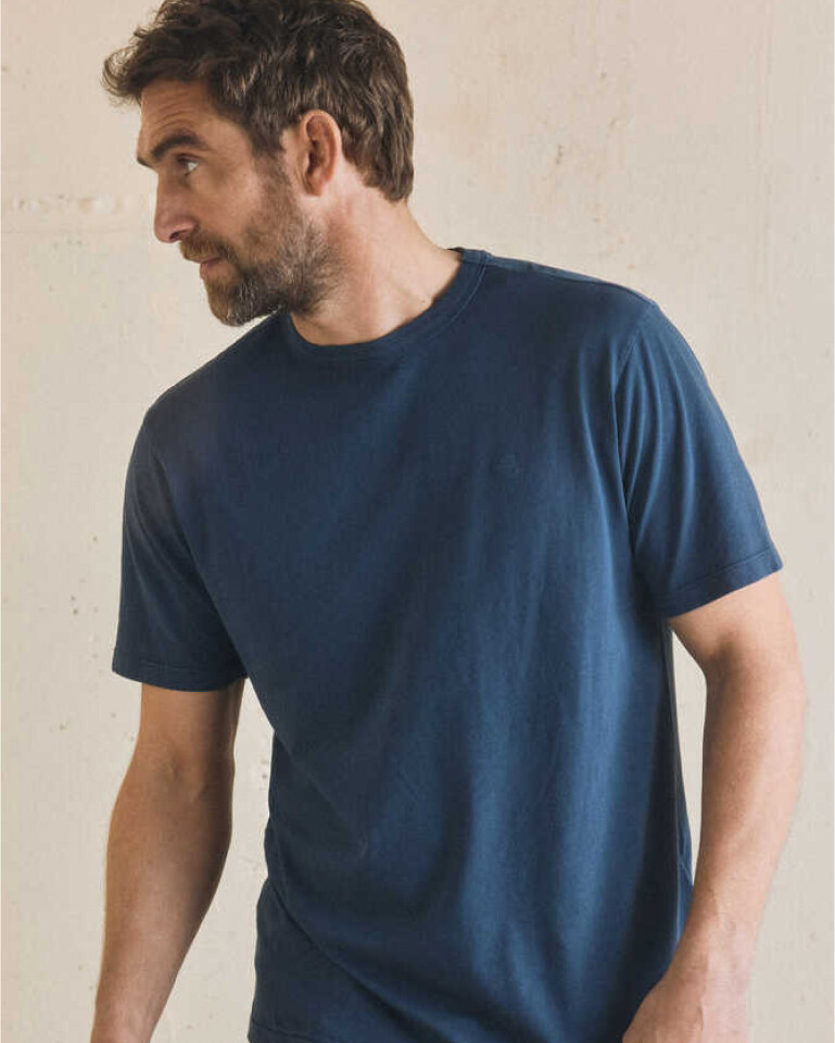 T-Shirt para homem com gola em bico 100% algodão Athens