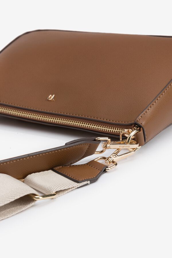 Vilanova Bolso Bandolera con Efecto Piel Marr&oacute;n