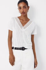 Cortefiel Camiseta pico pasamaneria Blanco