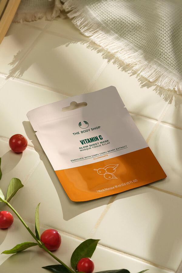 The Body Shop Vitamin C Glow Sheet Mask 18ml Several