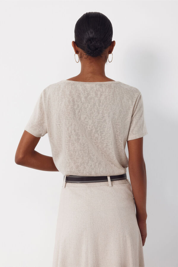 Cortefiel Camiseta pico pasamaneria Beige