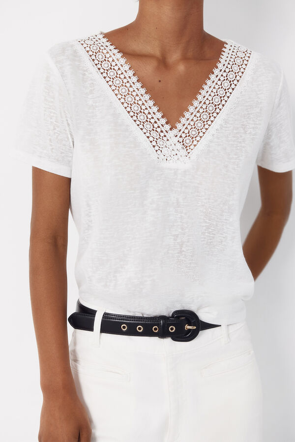 Cortefiel Camiseta pico pasamaneria Blanco