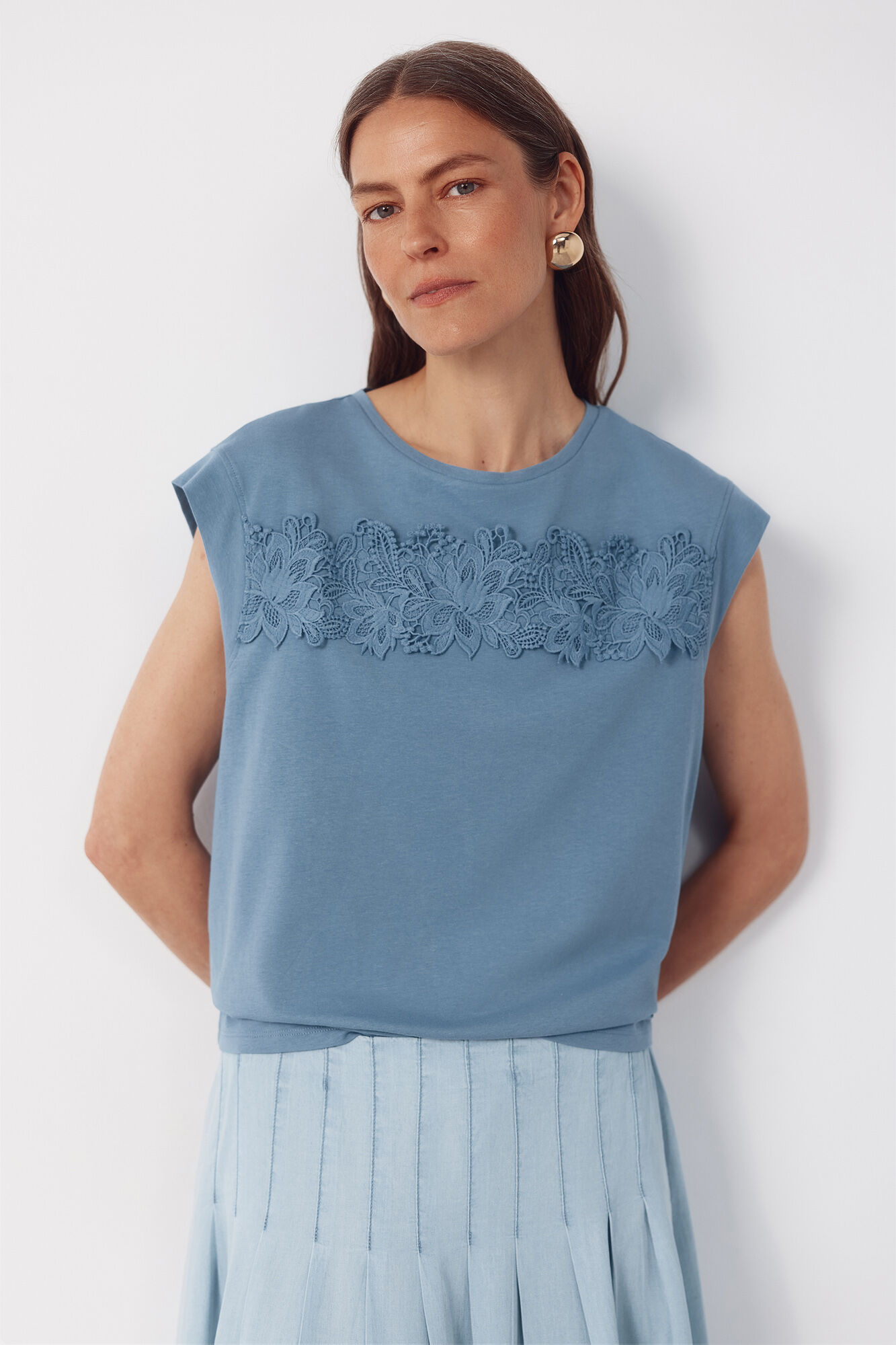 Cortefiel Camiseta cinta crochet floral