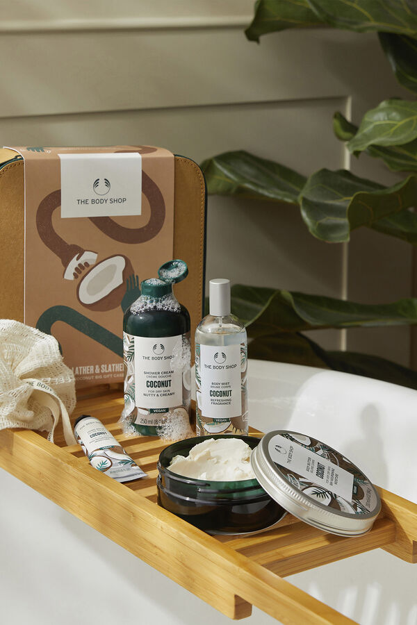 The Body Shop Nourishing Coconut Body Butter 200ml Multicolour