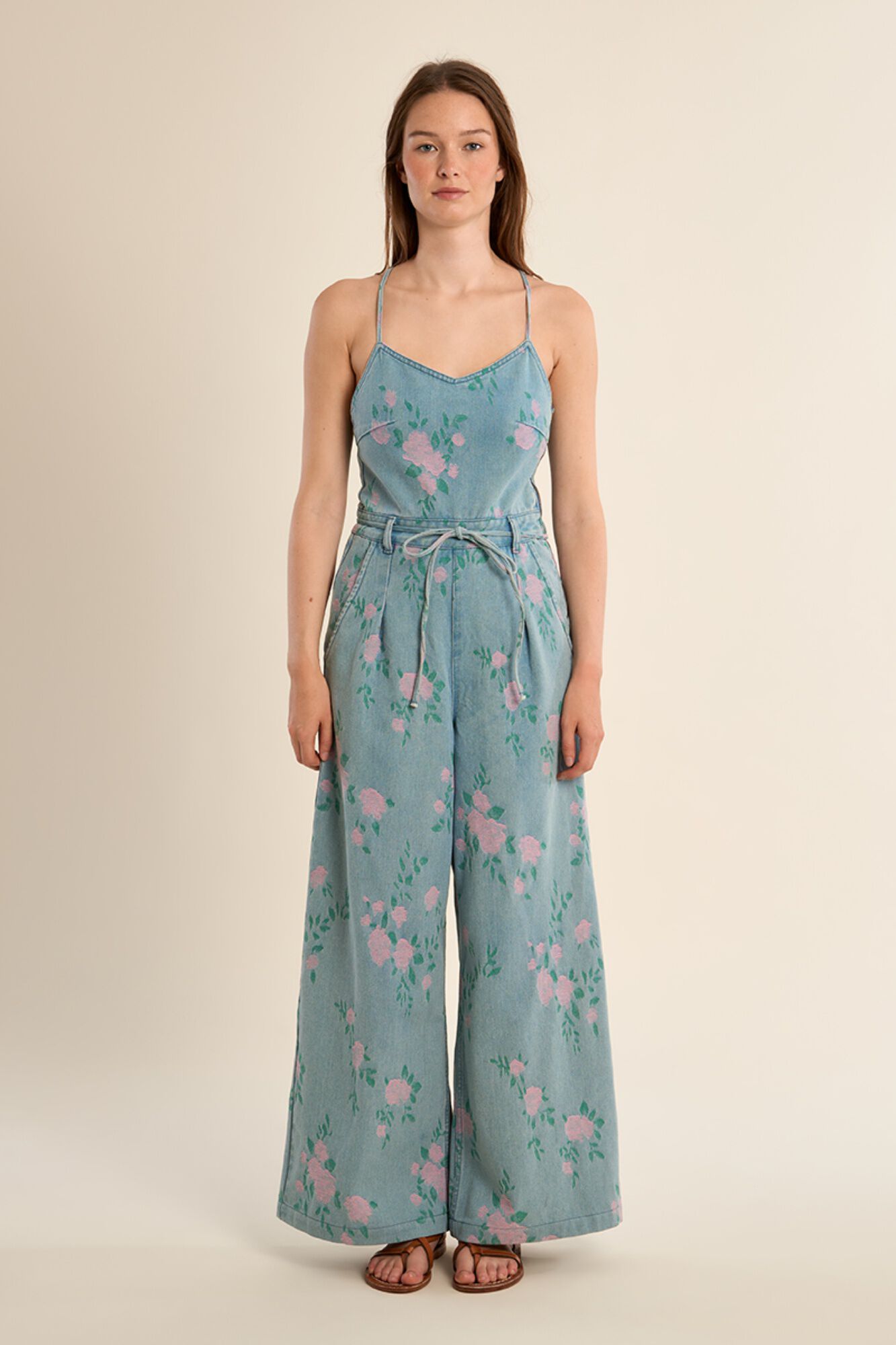 Molly Bracken Macac&atilde;o de mulher jeans de al&ccedil;as