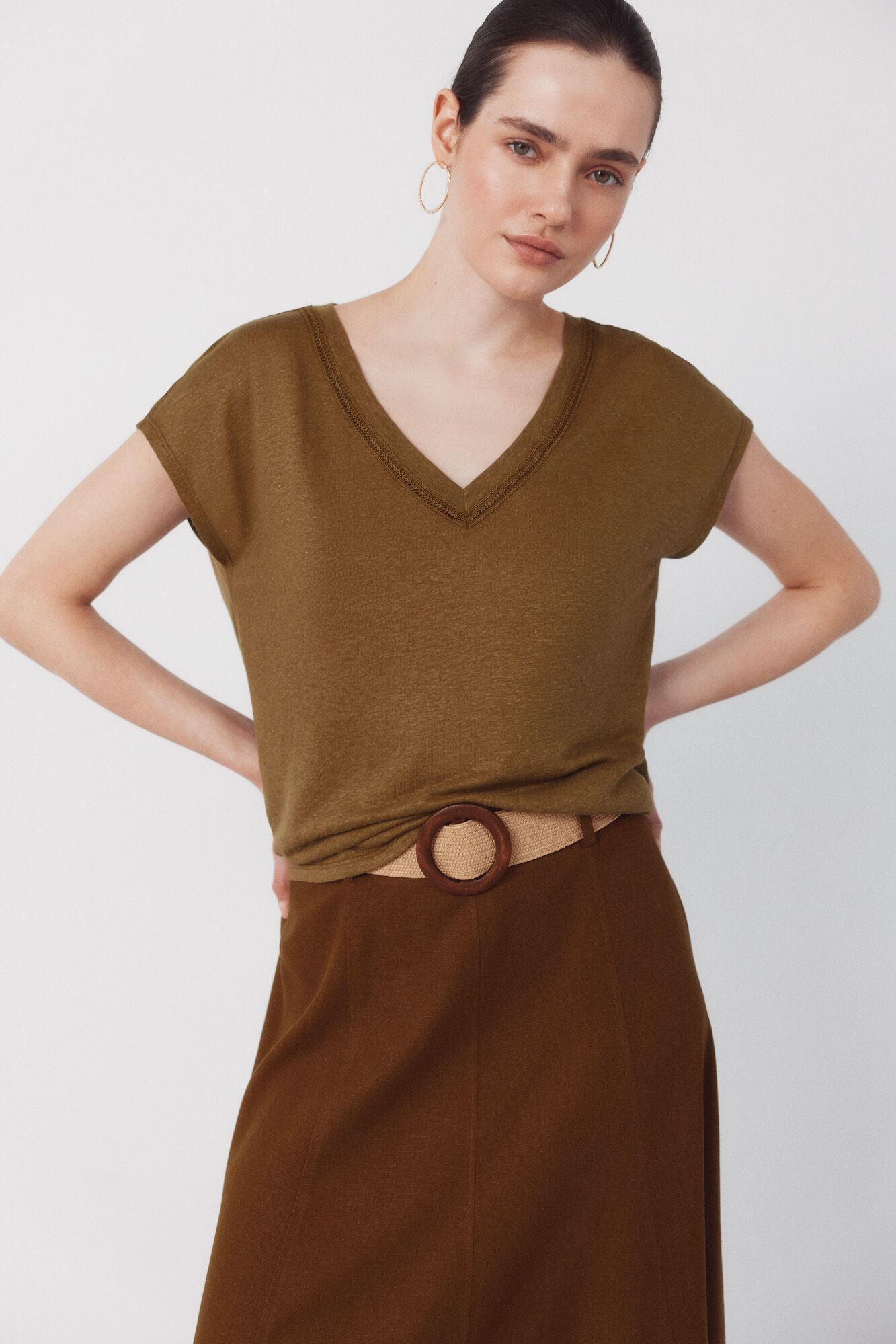 Cortefiel Camiseta lino escote pico lurex