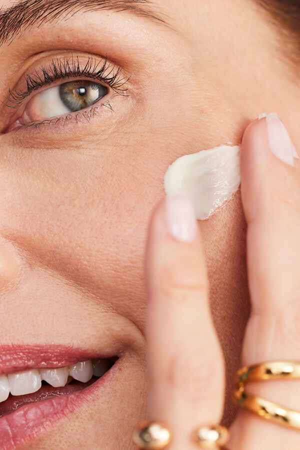 Nuxe NUXURIANCE ULTRA EXCEPCIONAL TRATAMENTO DIA E NOITE 75ML Verde