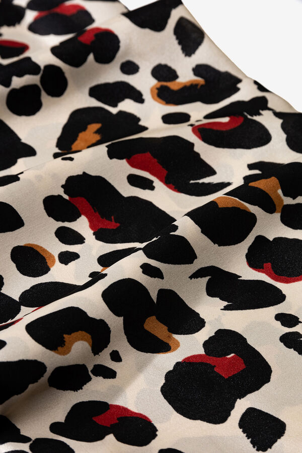 Vilanova Pa&ntilde;uelo Satinado Estampado Animal Beige