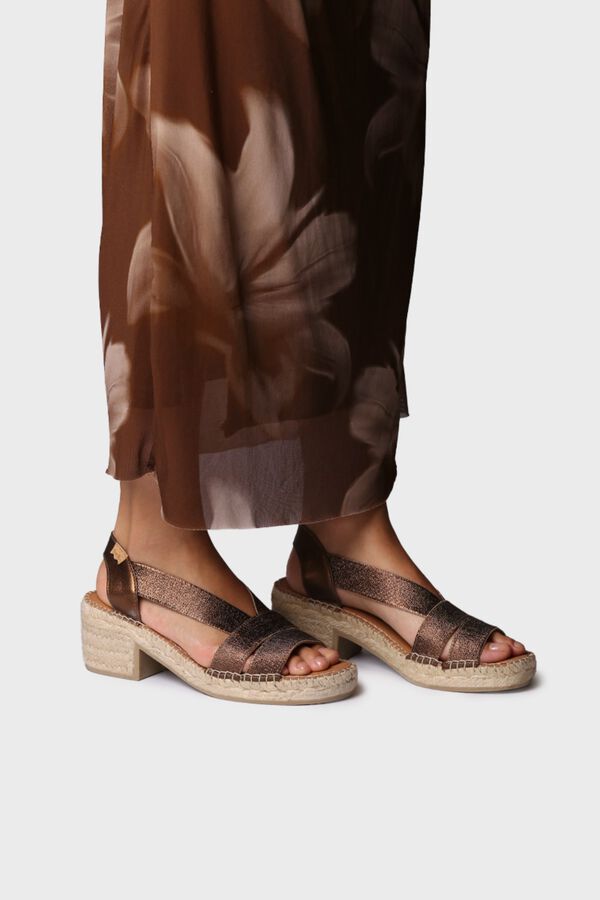 Toni Pons Sandalia tac&oacute;n de piel con el&aacute;sticos Brown