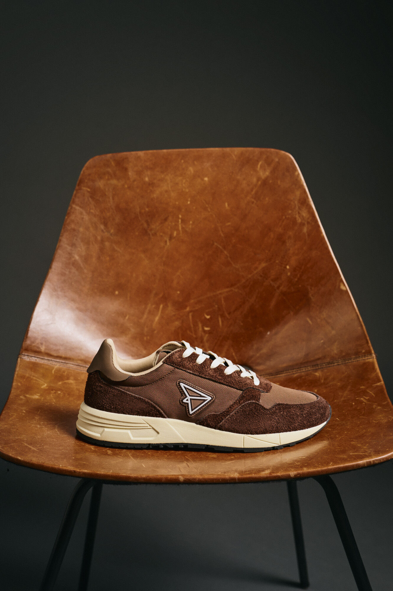 OOTO Zapatilla piel y tejido