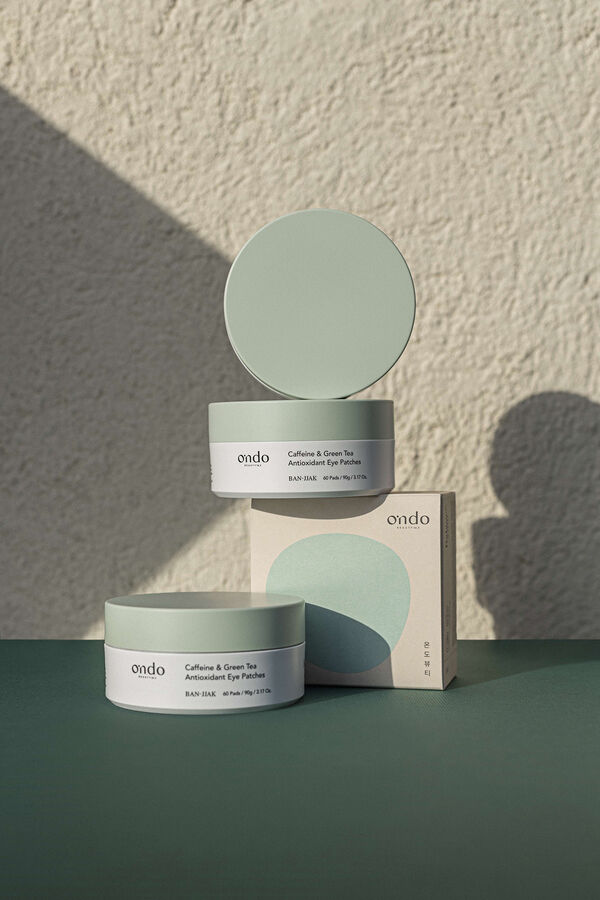 Ondo beauty 36.5 Tapa-olhos antioxidantes com cafe&iacute;na e ch&aacute; verde Branco