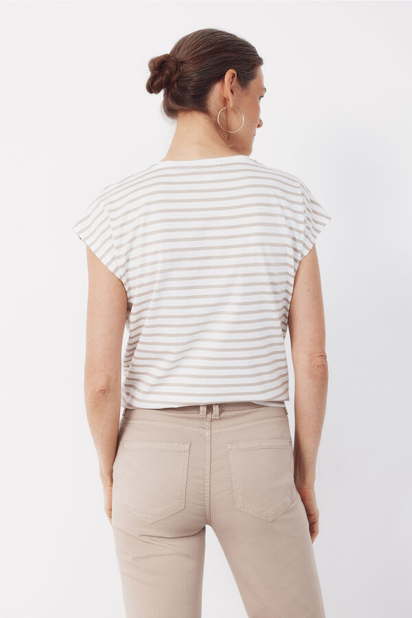 Cortefiel Camiseta b&aacute;sica botones dorados Estampado beige