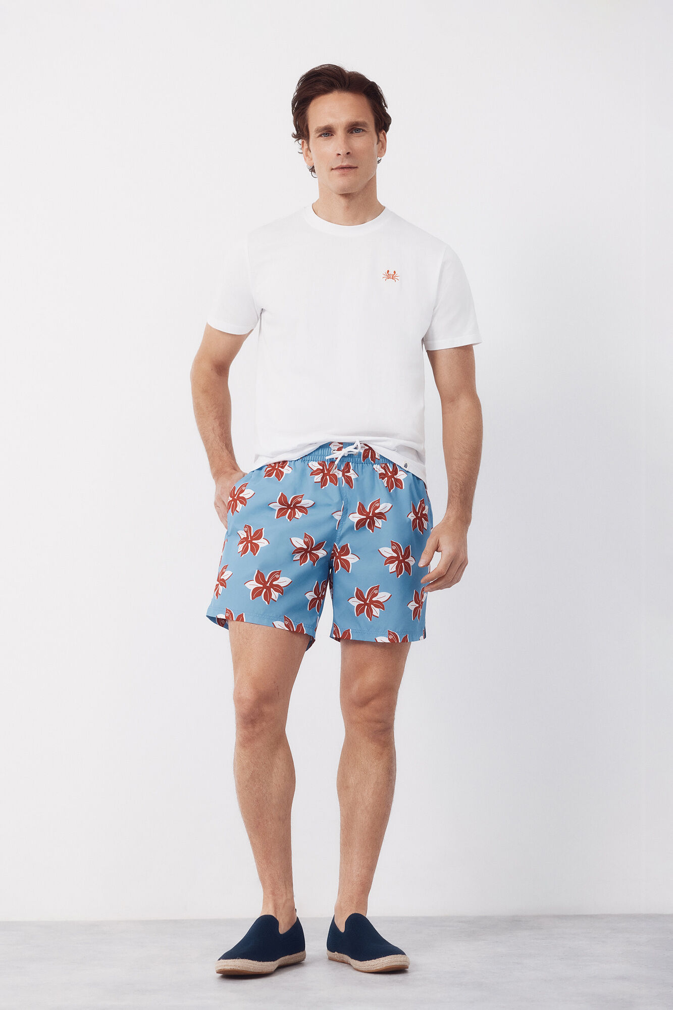 Cortefiel Ba&ntilde;ador estampado flores grandes