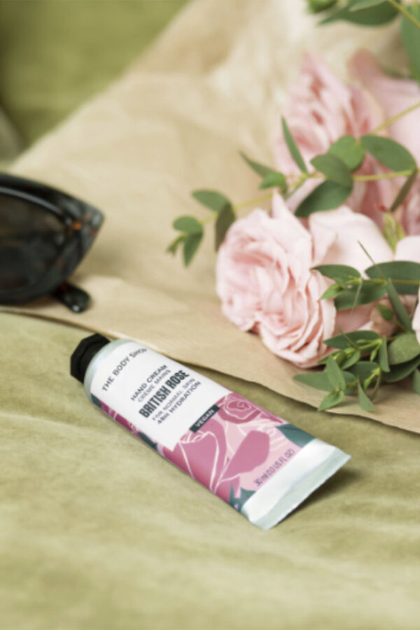 The Body Shop British Rose Hand Cream Multicolour