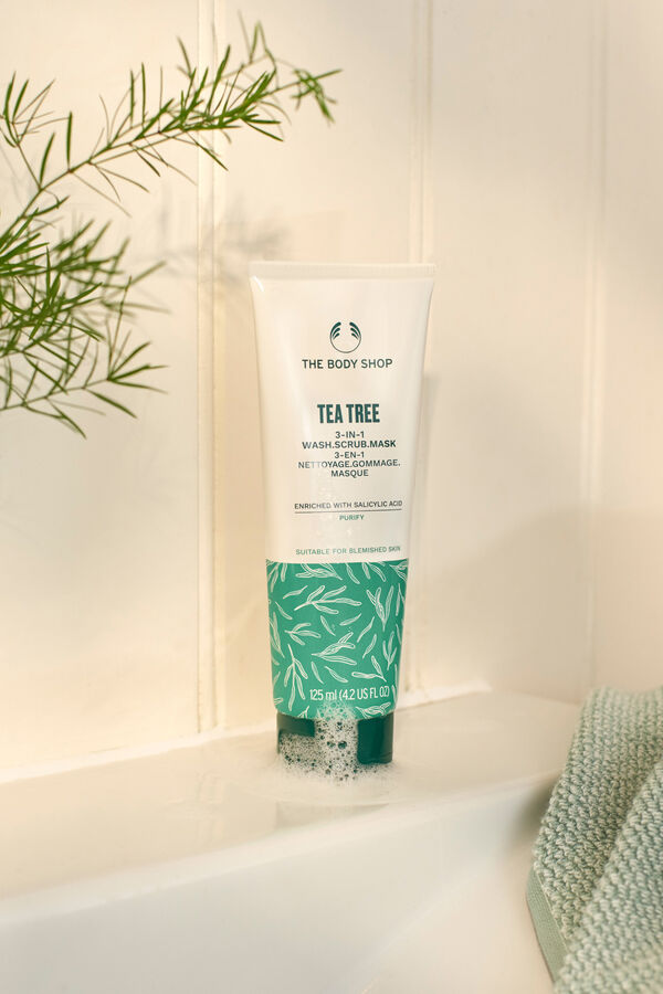 The Body Shop Mascarilla Exfoliante Facial 3 en 1 &Aacute;rbol de T&eacute; 125ml Multicolor