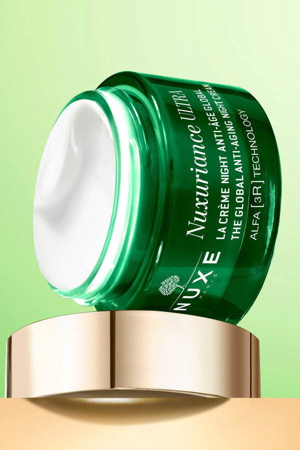 Cortefiel Nuxuriance Ultra Global Anti-Ageing Night Cream Green