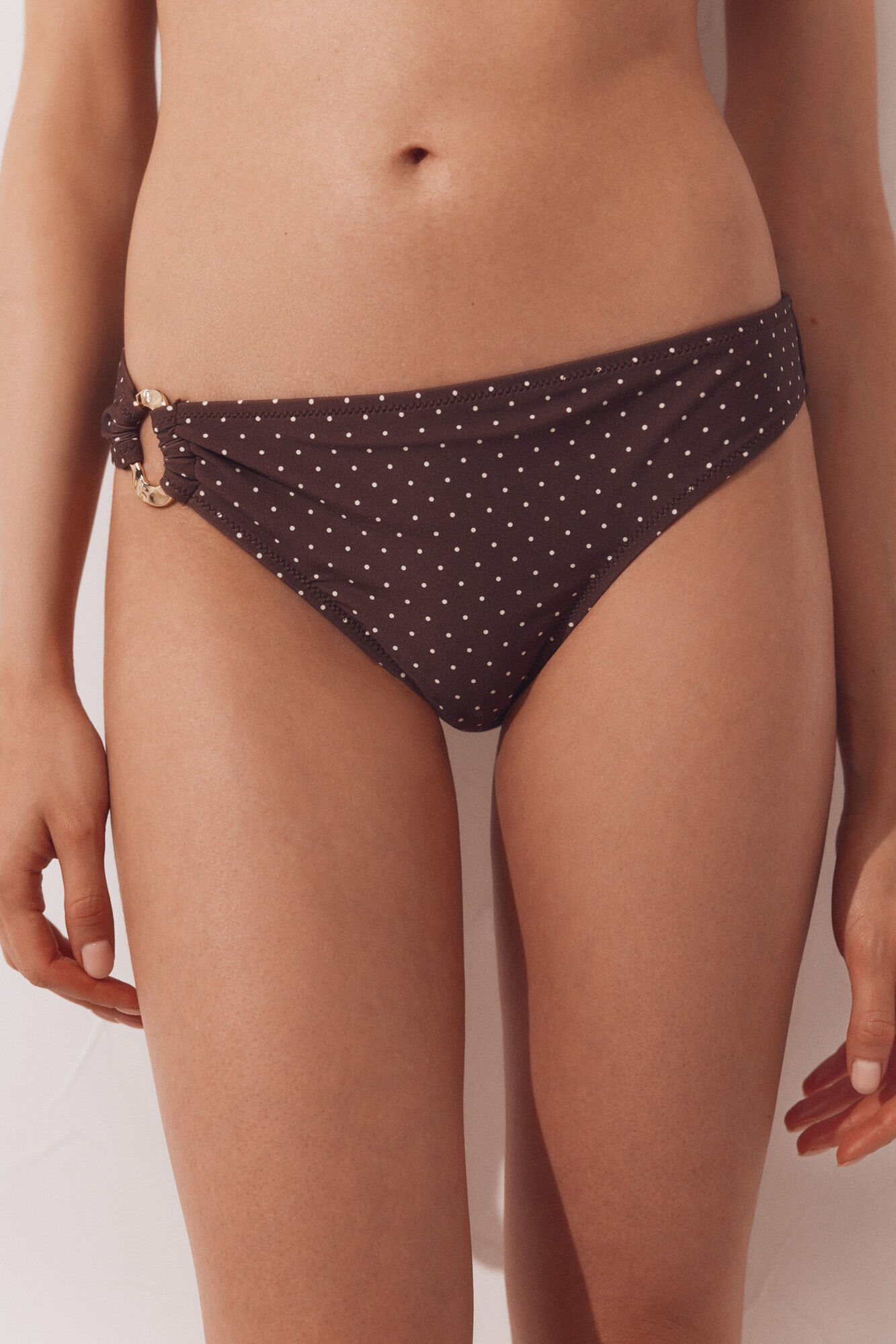 Cortefiel Braga bikini pieza dorada