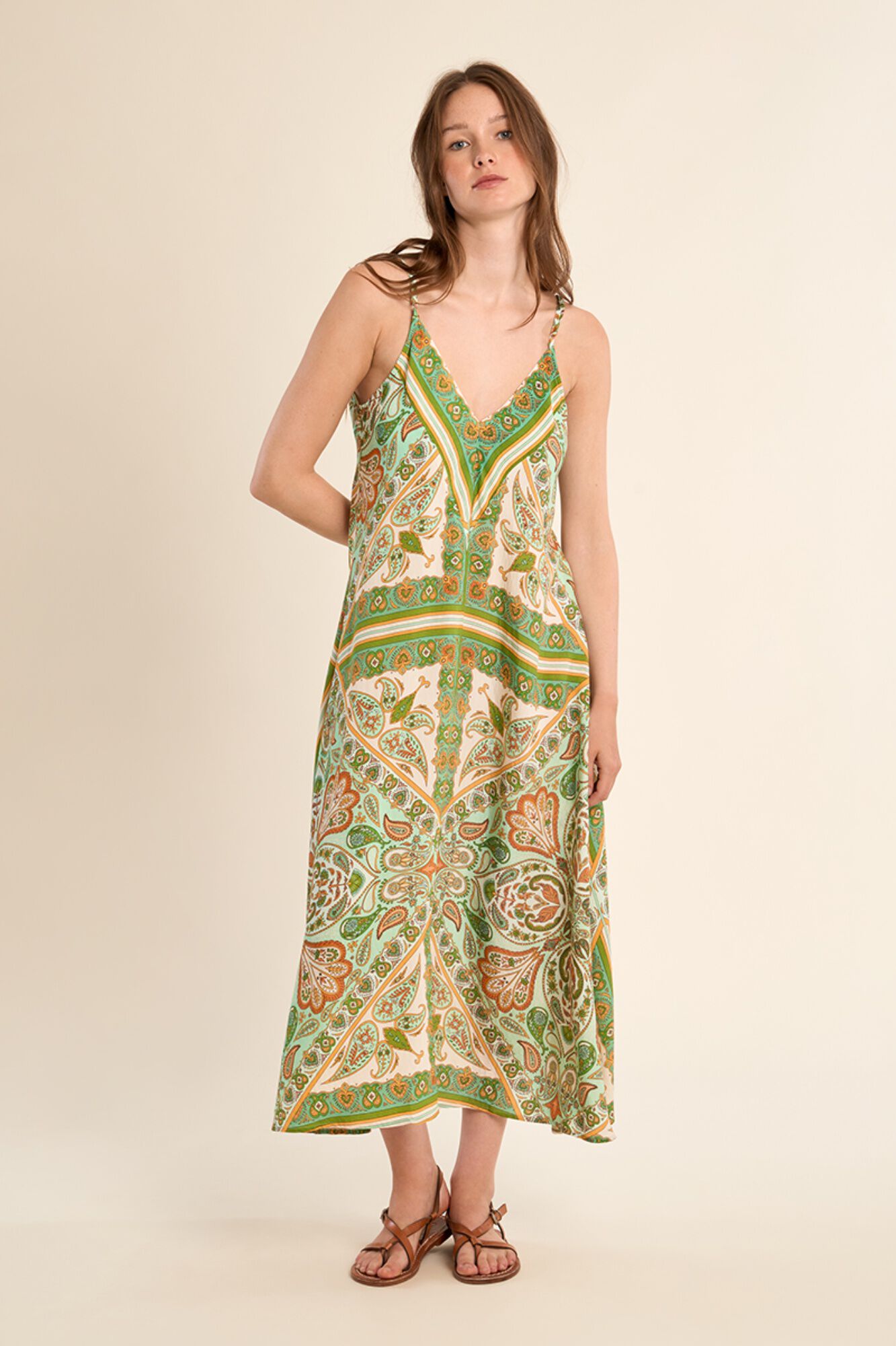 Molly Bracken Vestido comprido de al&ccedil;as estampado