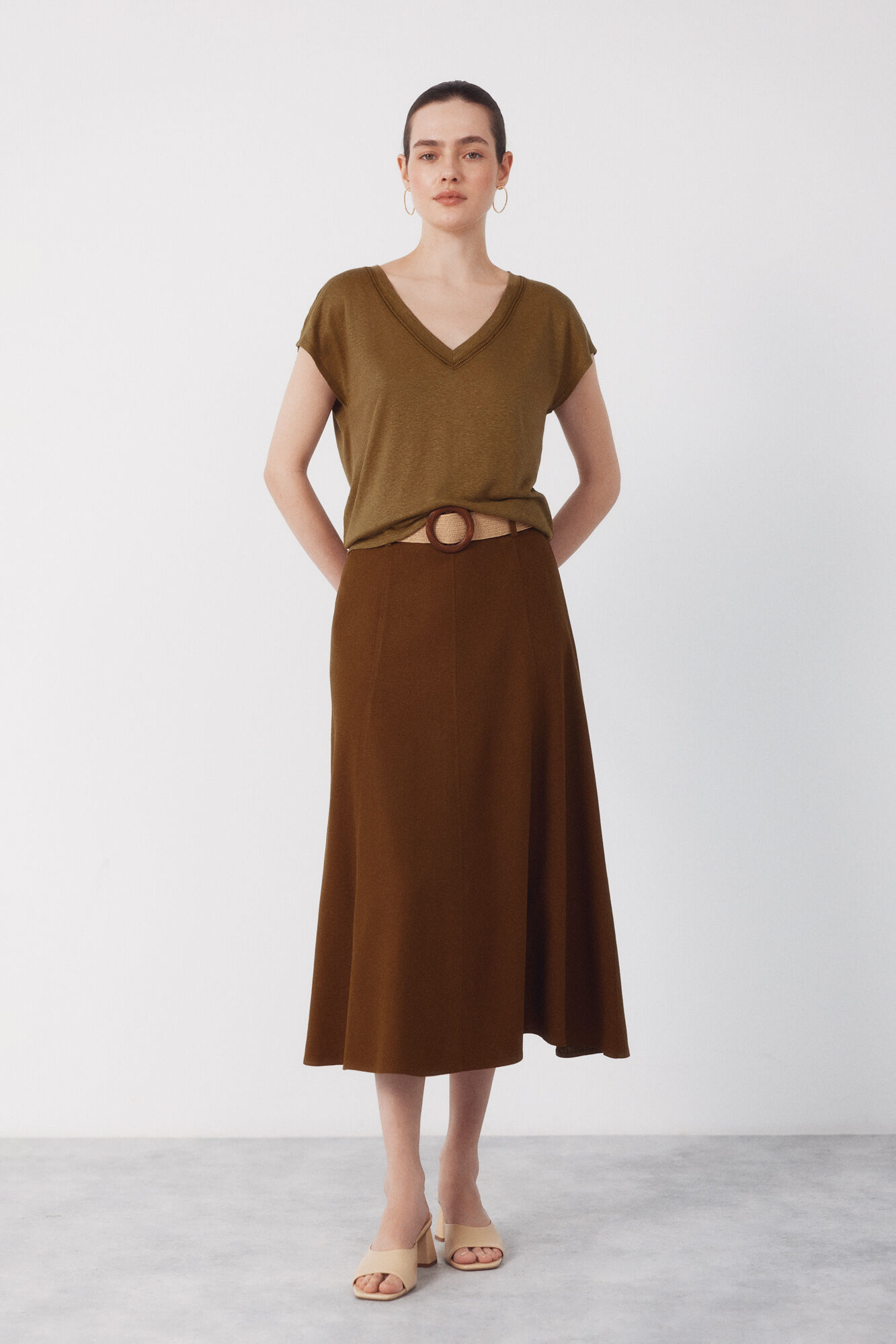 Cortefiel Camiseta lino escote pico lurex