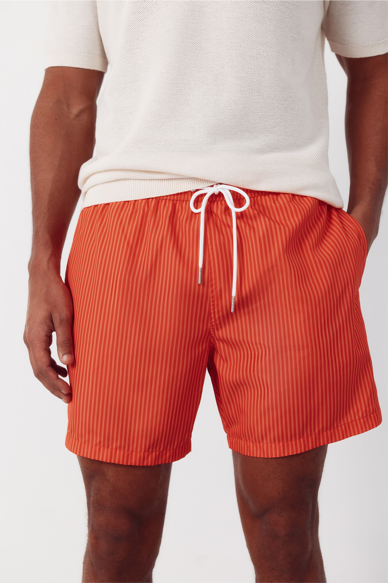 Cortefiel Ba&ntilde;ador estampado rayas finas