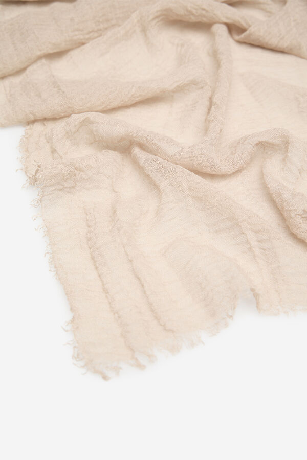 Cortefiel Rough scarf Beige