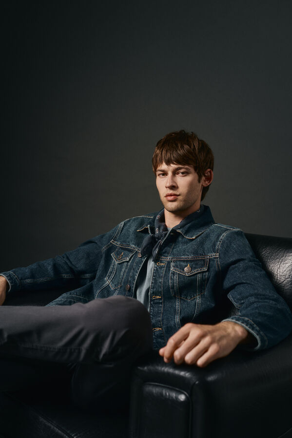 OOTO Camiseta básica con bordado avión Azul