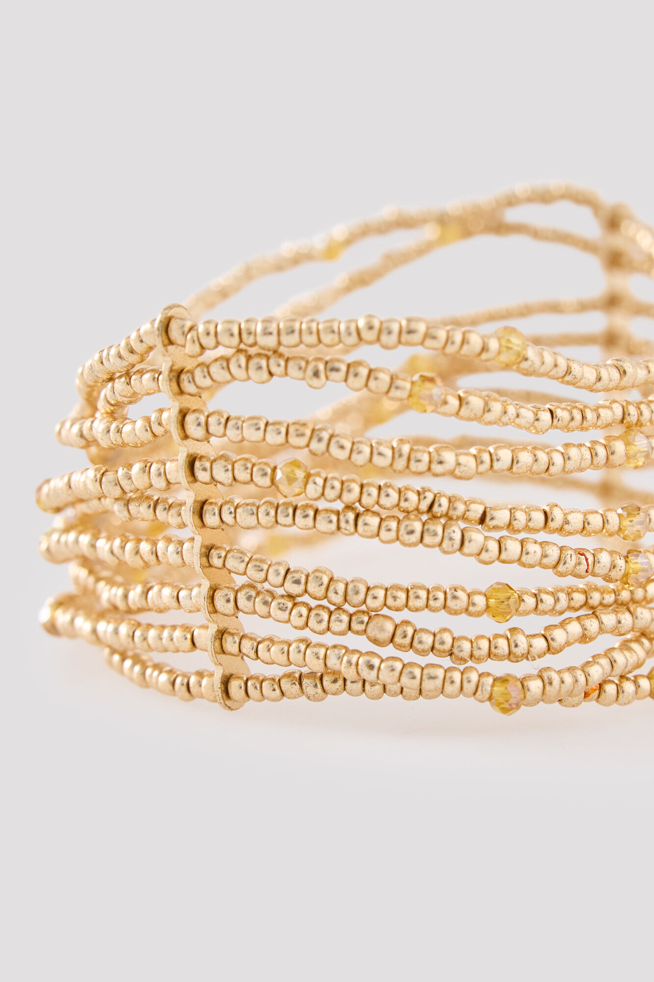 Cortefiel Pulsera filas abalorios