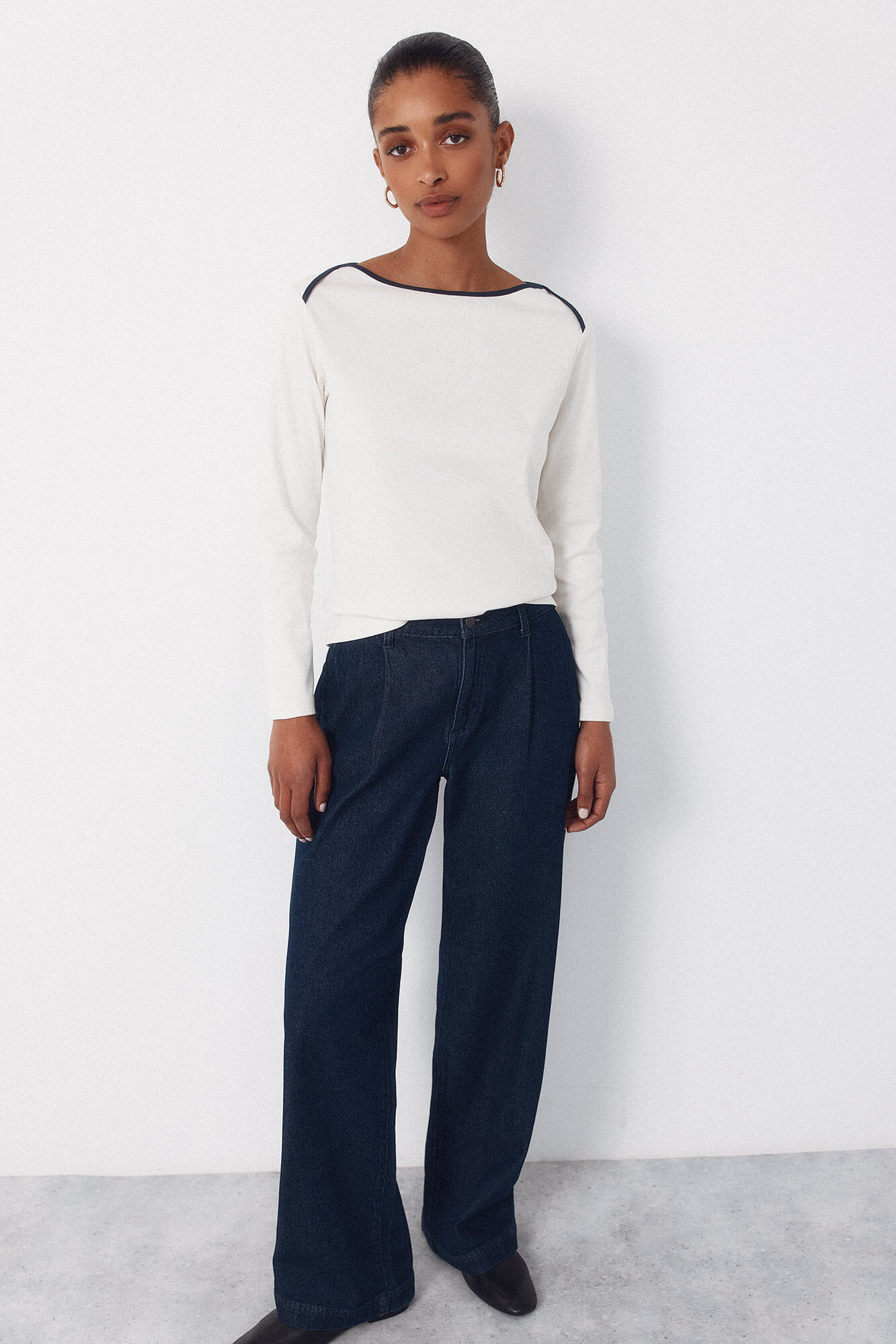 Cortefiel Camiseta com gola canoa contrastante