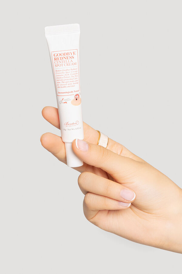 Benton Goodbye redness centella spot cream White