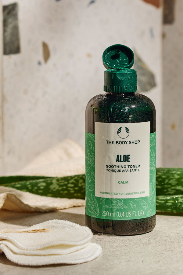 The Body Shop T&oacute;nico Calmante de Aloe 250ml Multicolor