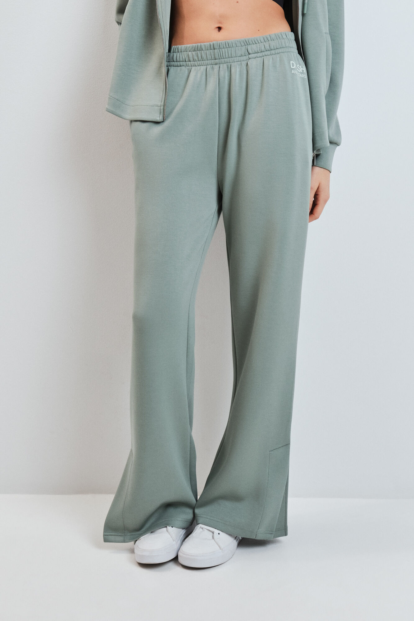 Dash and Stars Pantalon long ample en viscose douce vert