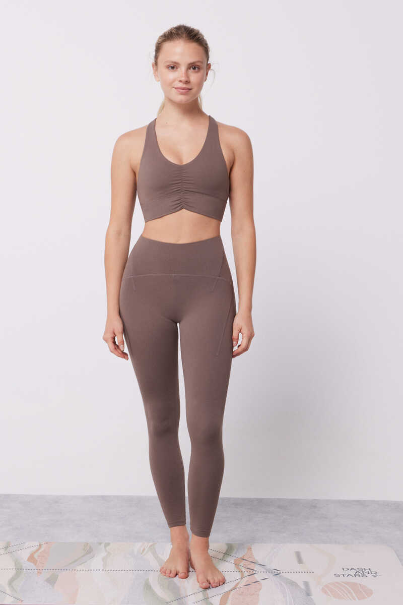 Dash and Stars Soft Move brown leggings nude