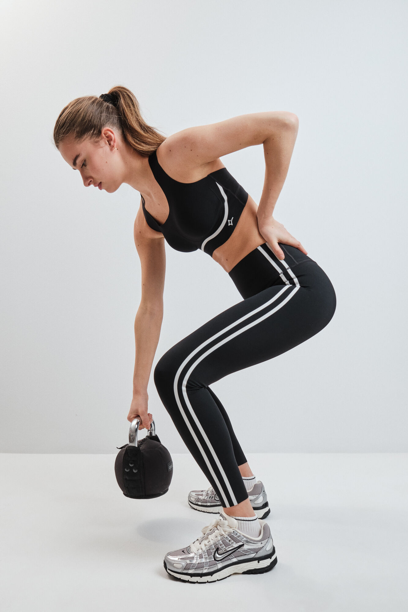 Dash and Stars Black long leggings COMPRESSIVE