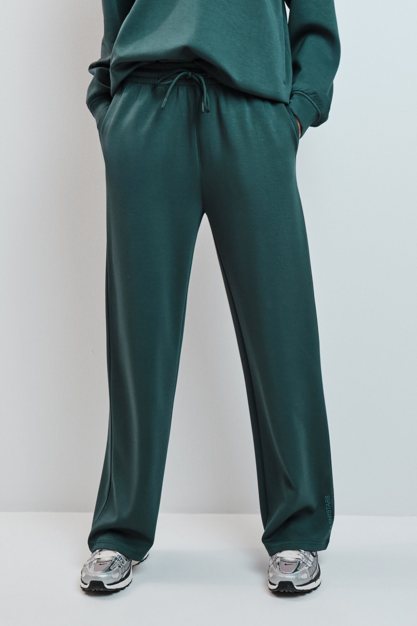 Dash and Stars Green long wide trousers