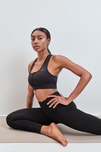 Dash and Stars Black front zip sports bra SEAMLESS FIT