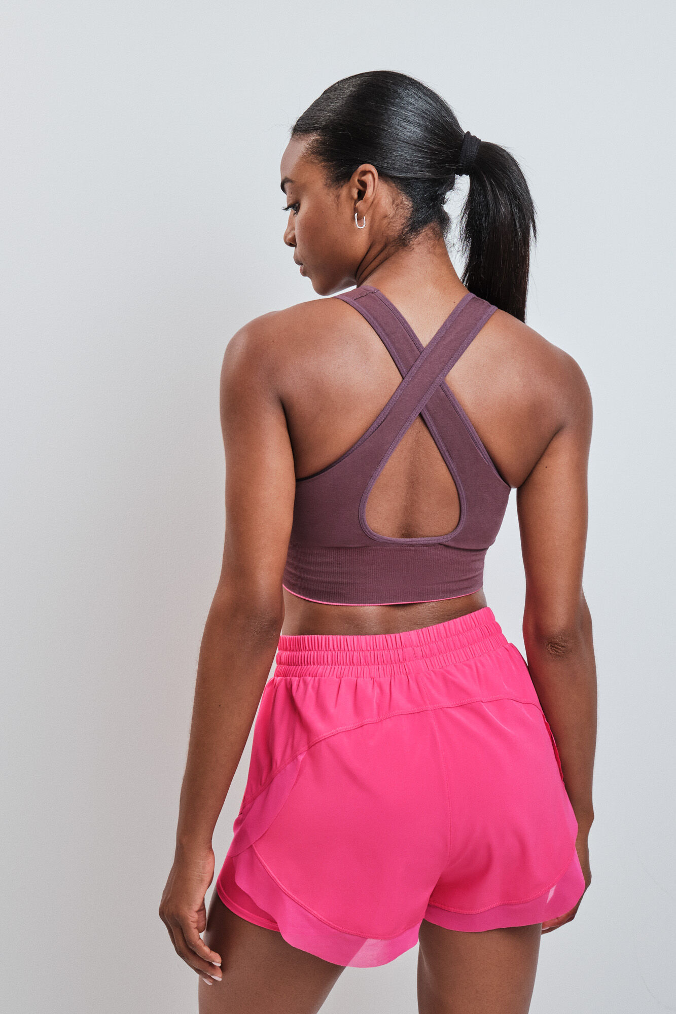 Pink ultra-light mesh short
