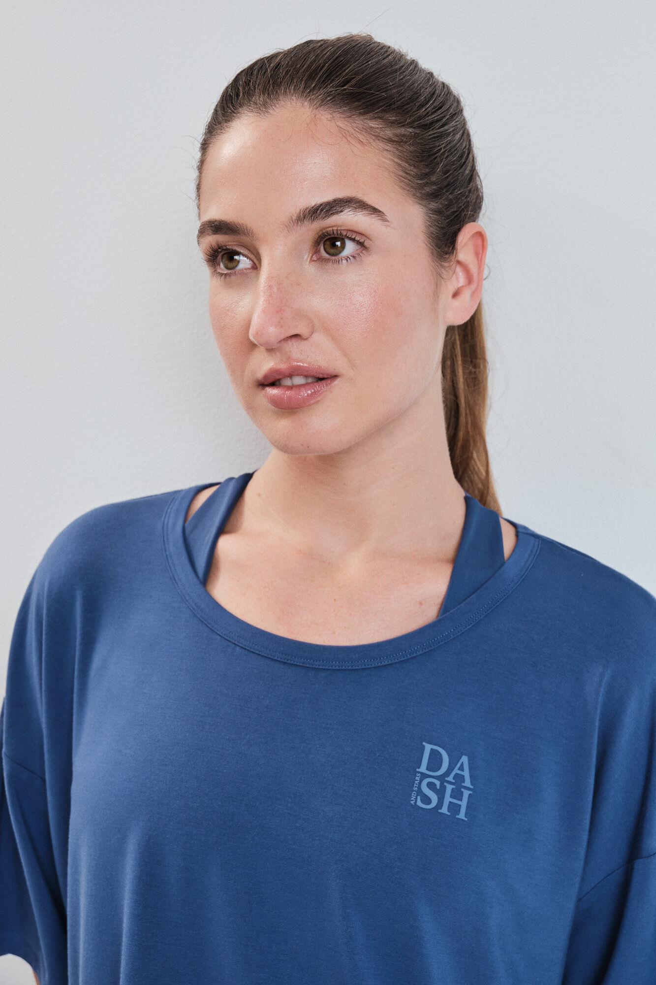 Dash and Stars Blaues extra weiches kurz&auml;rmeliges T-Shirt