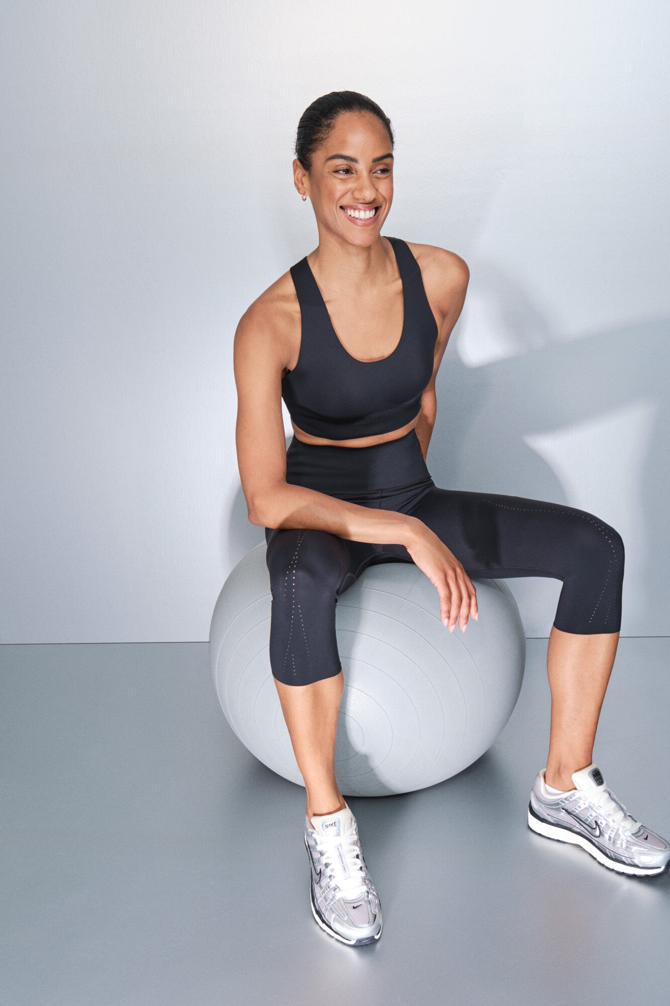 Dash and Stars Legging Capri COMPRESSIVE preta