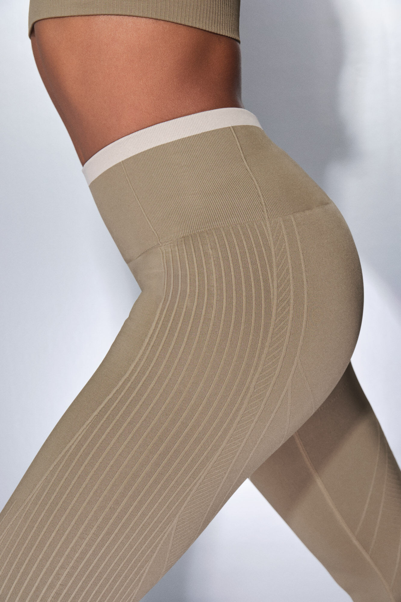 Dash and Stars SEAMLESS COMFORT khaki long leggings