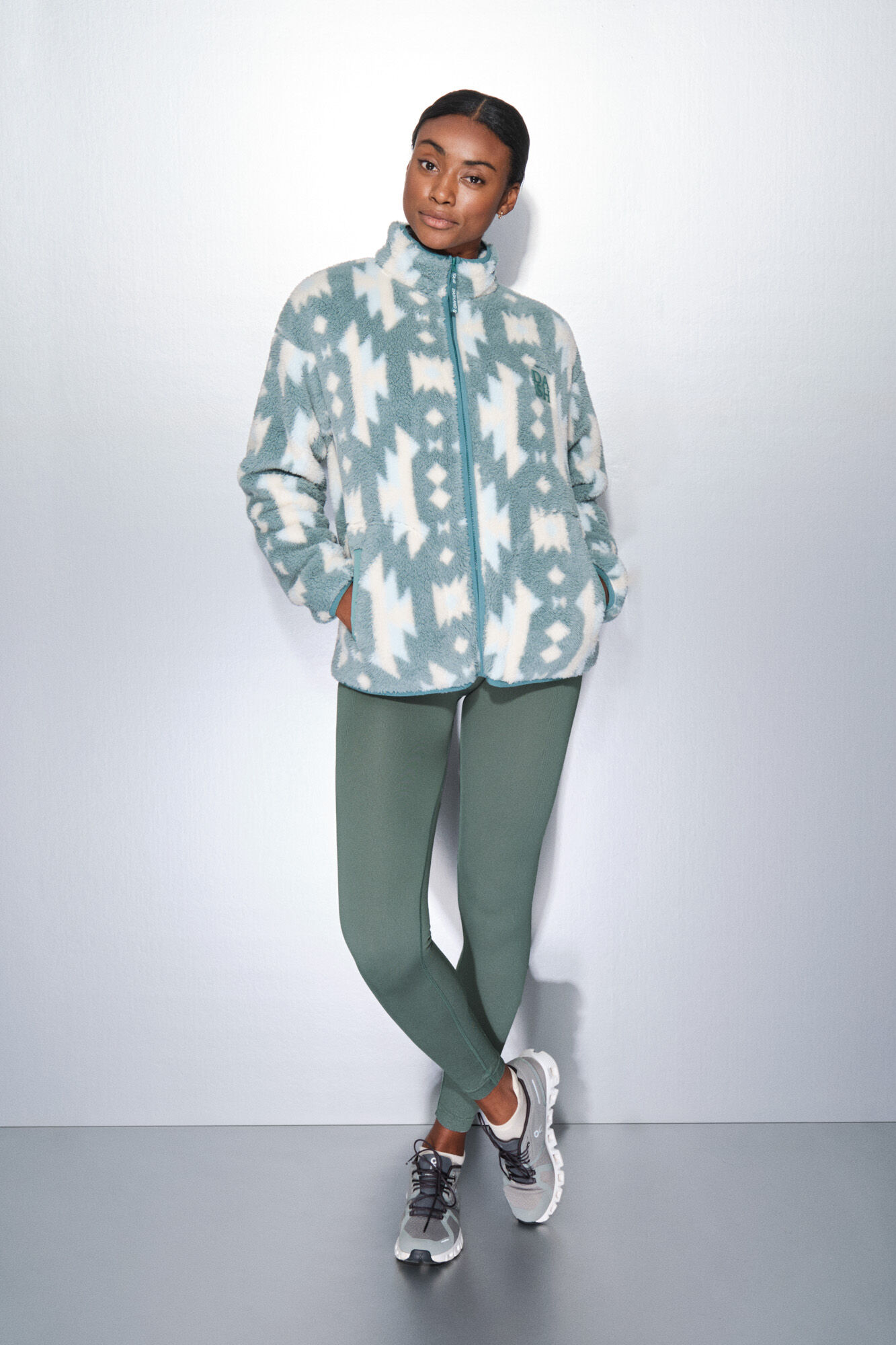 Dash and Stars Ice green sweatshirt fleece zip fastening