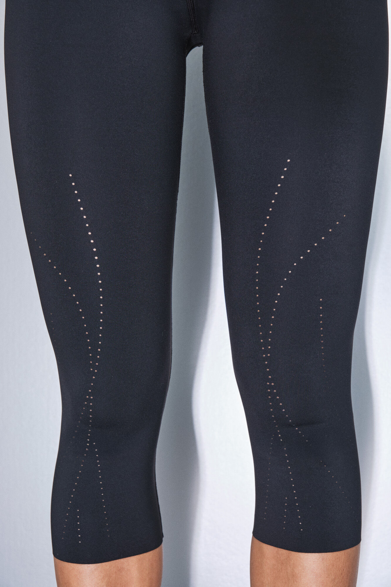 Dash and Stars Legging Capri COMPRESSIVE preta