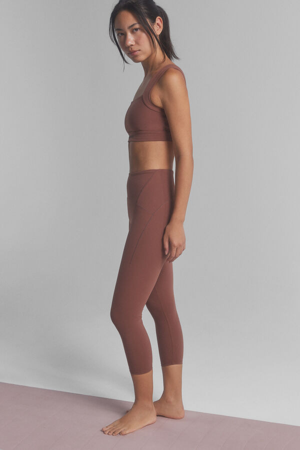 Dash and Stars Brown SOFT MOVE crop leggings nude