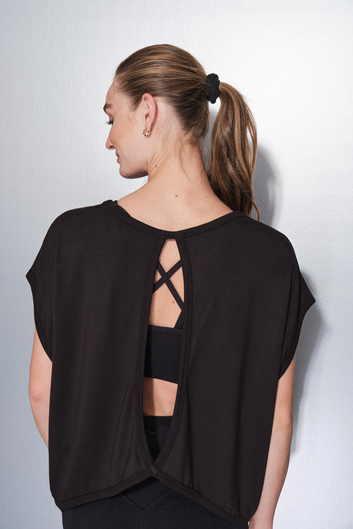 Dash and Stars Crna majica od vrlo mekano tkanina