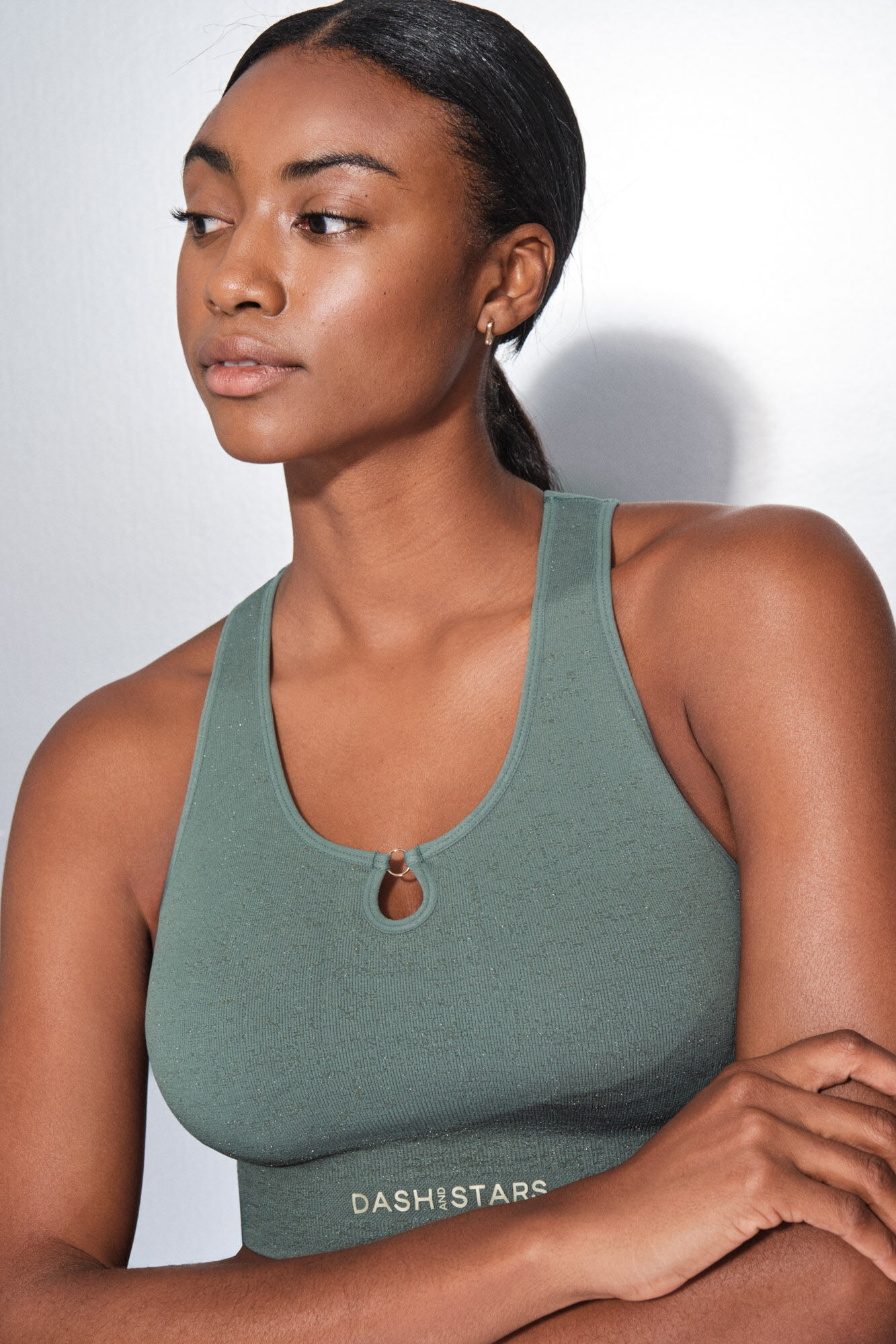Dash and Stars Be&scaron;avni udobni zeleni sportski grudnjak