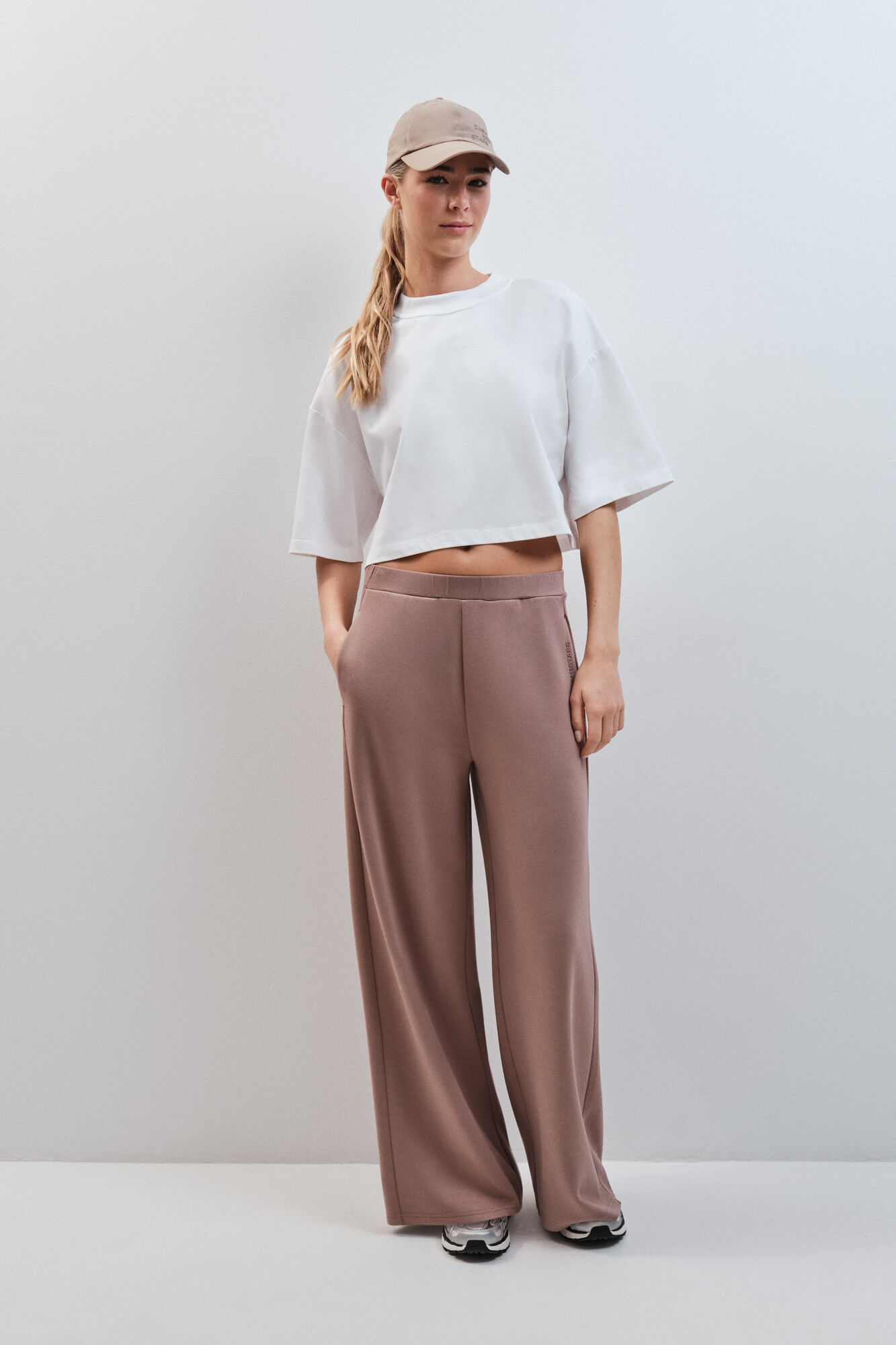 Dash and Stars Pantalon long ample marron