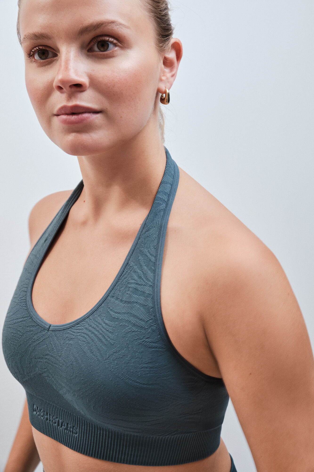 Dash and Stars Green seamless sports bra SEAMLESS COMFORT