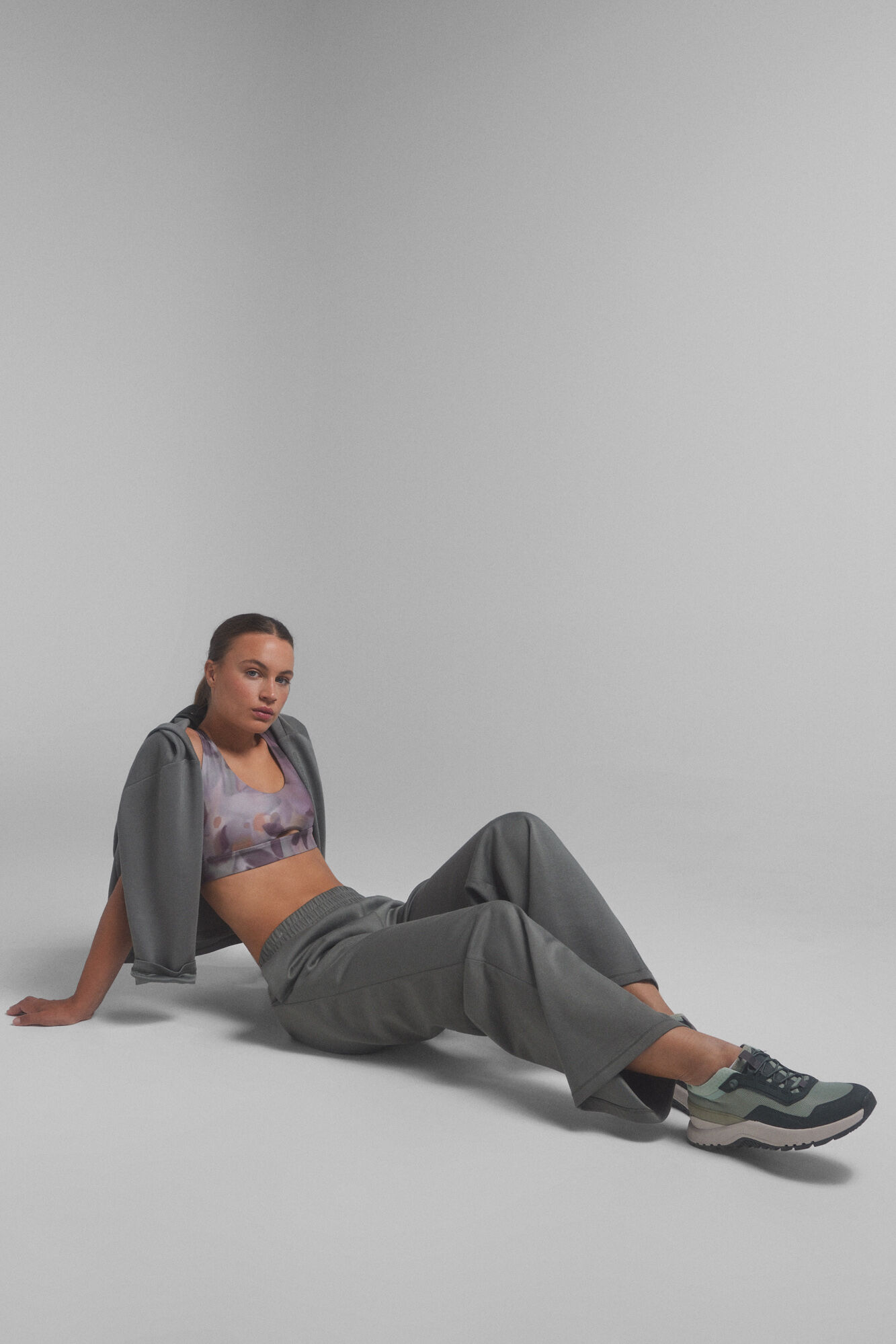 Dash and Stars Soft khaki jogger pants.