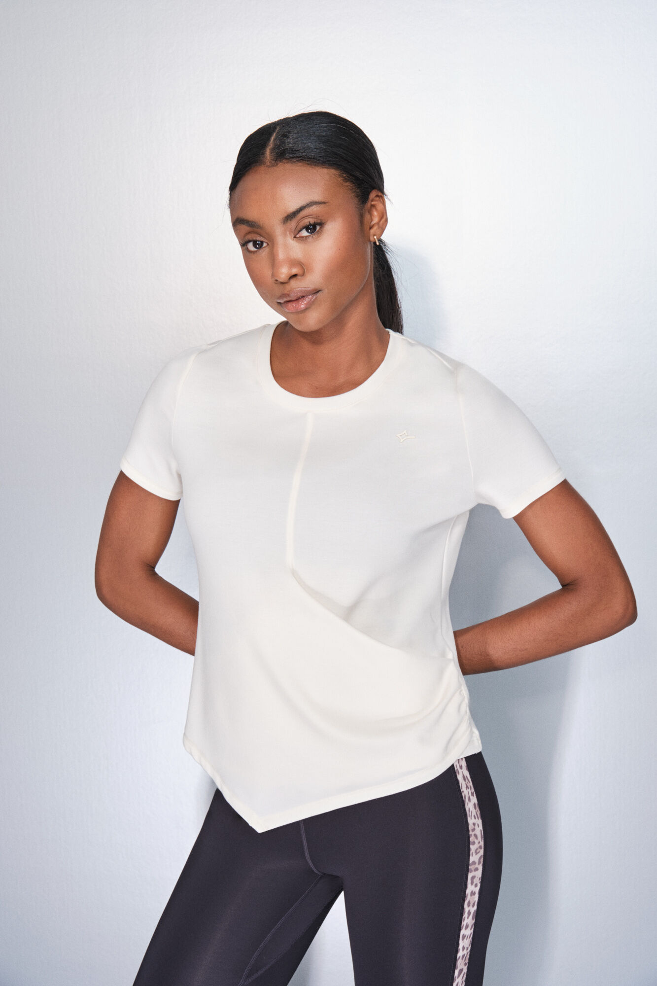 Dash and Stars Draped white short sleeve T-shirt 