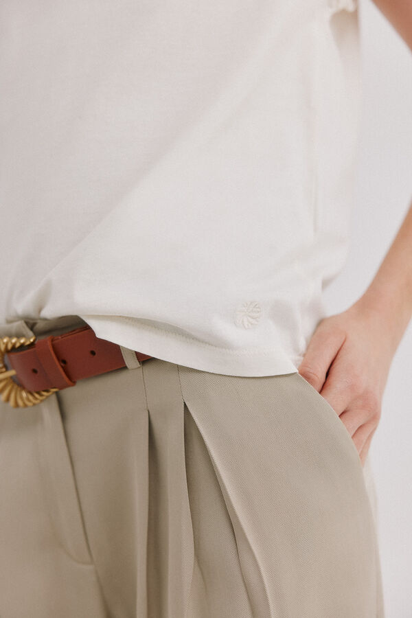 Hoss Intropia Mabel. Camiseta con solapa Marfil