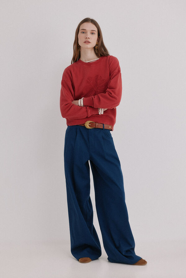 Hoss Intropia Menc&iacute;a. Sudadera lavada rojo